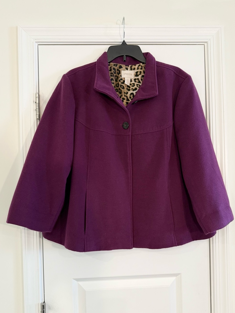 Chico’s Purple Swing Coat Size 3 Leopard Lined 3/4 Sleeves
